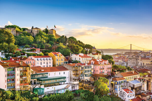 Lisbon 101: All You Need to Know About the City of 7 Hills