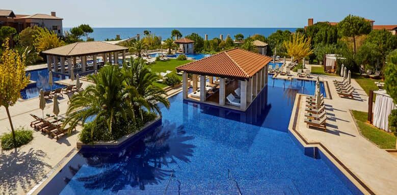 The Romanos Resort, thumbnail