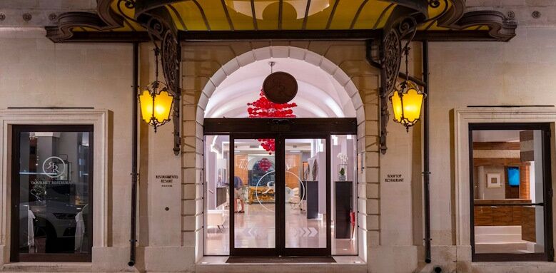 Risorgimento Resort, entrance