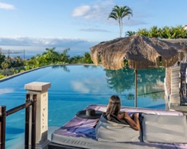 Royal River Luxury Hotel