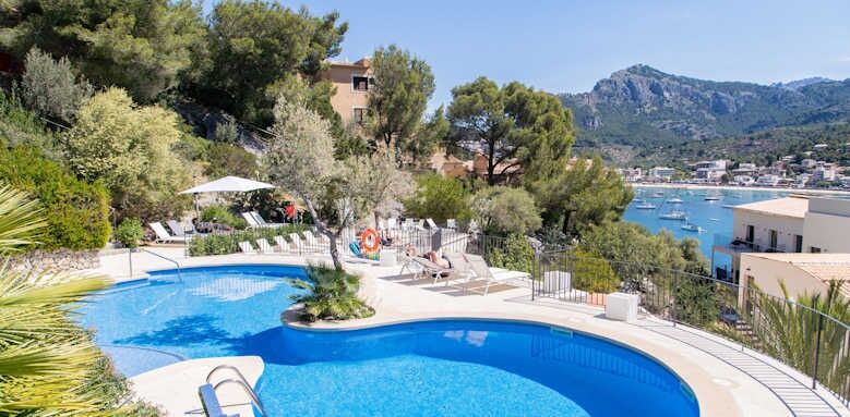 Pure Salt Port Soller, pool