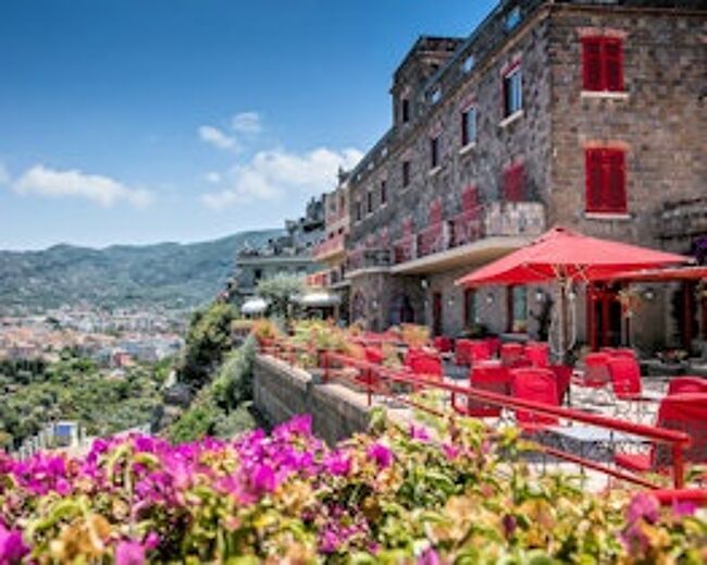 Hotel Minerva, exterior and view