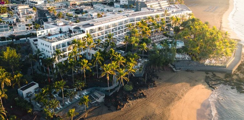 Hotel Fariones, aerial view