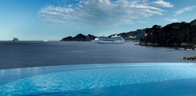 Excelsior Palace Hotel, infinity pool view