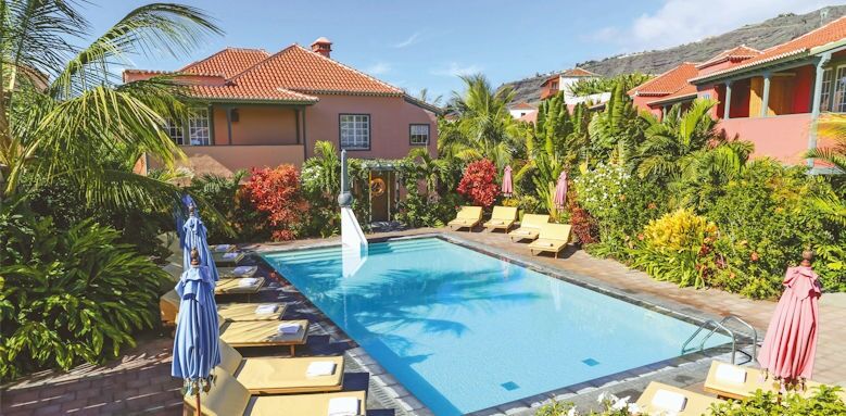 Hacienda de Abajo, pool