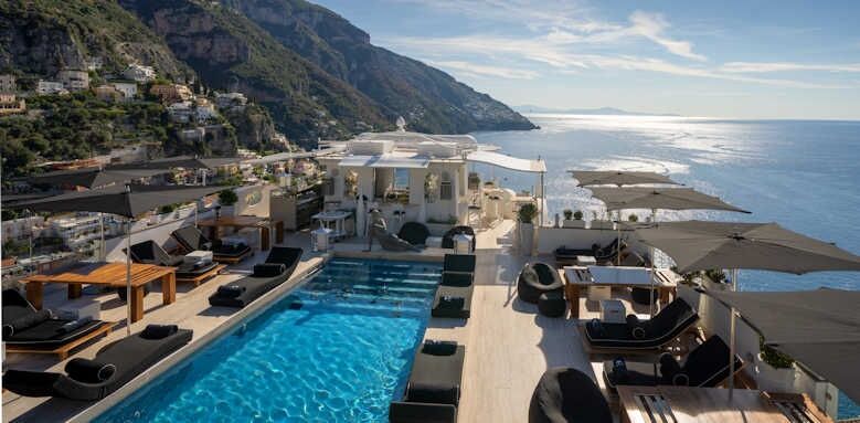 Villa Franca, pool overview
