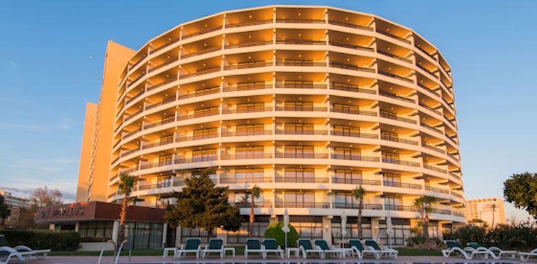 Ampalius, exterior