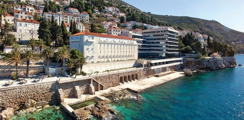 Hotel Excelsior, view of hotel