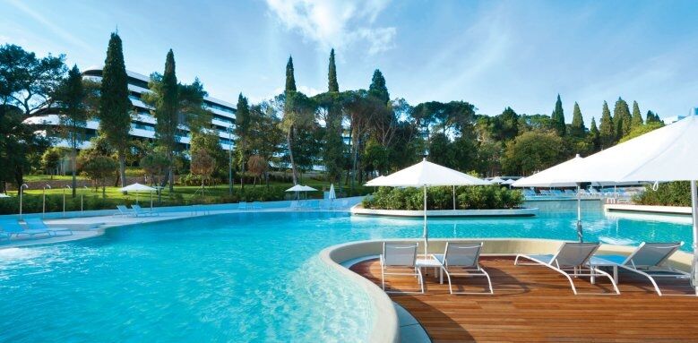 Hotel Lone, pool