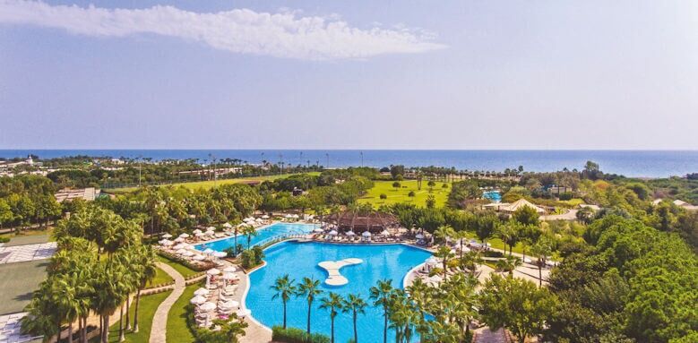 Barut Lara, pool + sea view