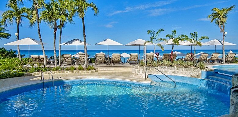 The House by Elegant Hotels, exterior pool