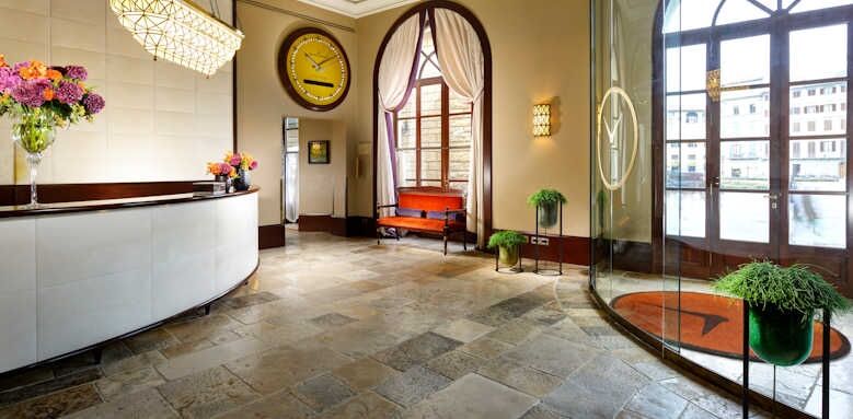 Hotel L'Orologio, main reception area