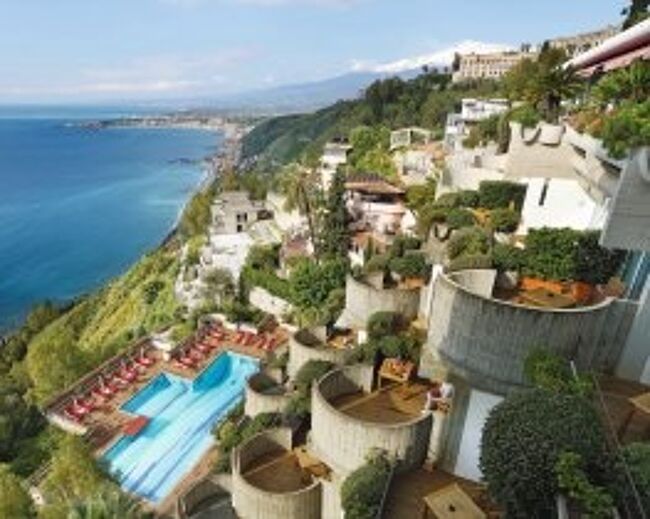 Hotel Monte Tauro, pool and terrace