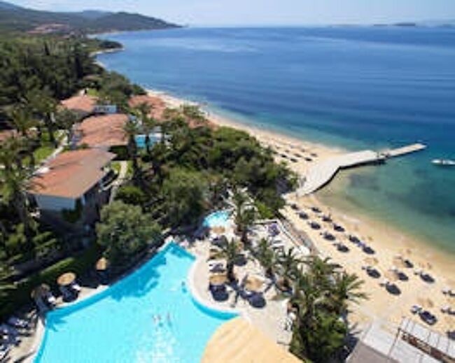 eagles palace, pool overview