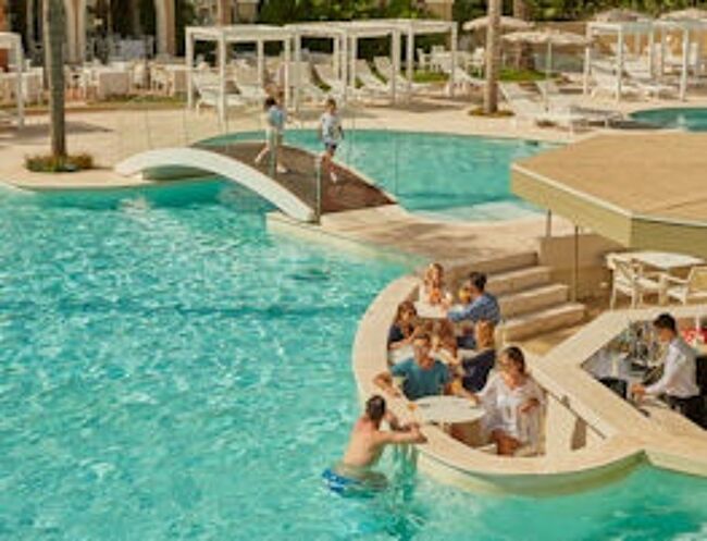 Il Borgo, oasis pool
