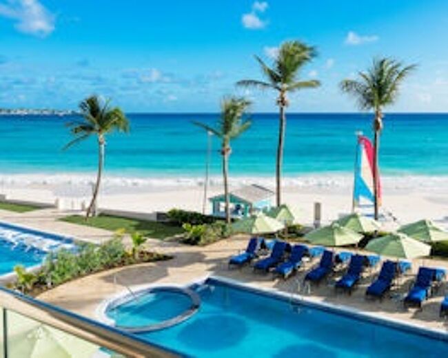 Sea Breeze Beach House, sea view