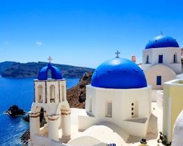 luxury santorini holidays