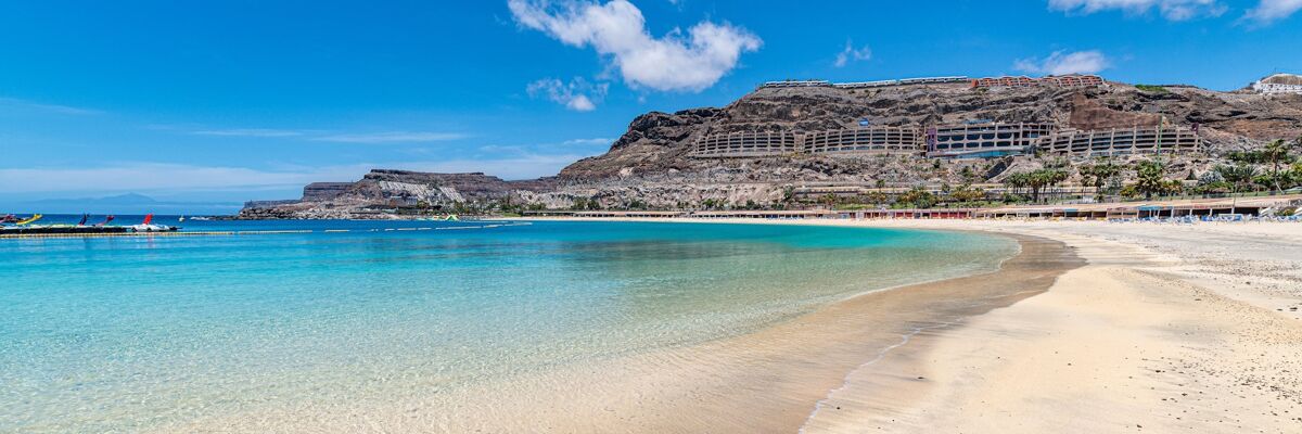 Luxury Playa Amadores Holidays