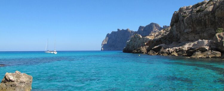 Luxury Cala San Vincent Holidays