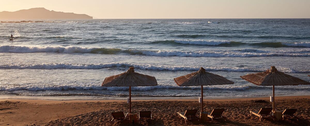 Luxury Agioi Apostoloi Holidays