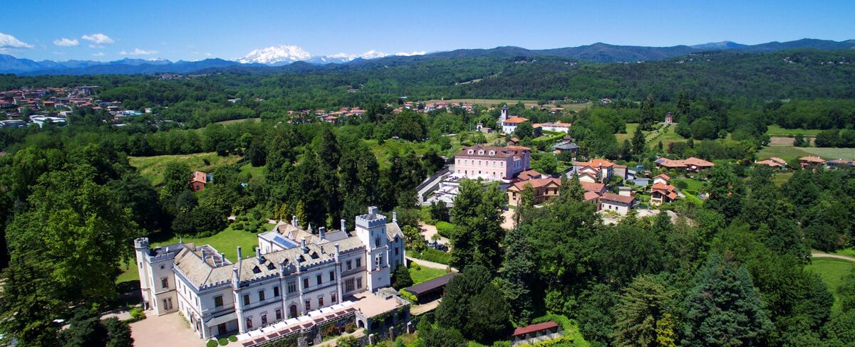 Luxury Oleggio Castello Holidays