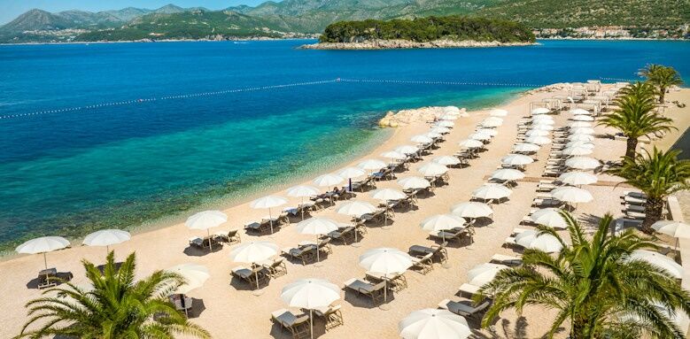 Valamar Lacroma Dubrovnik Hotel, beach line