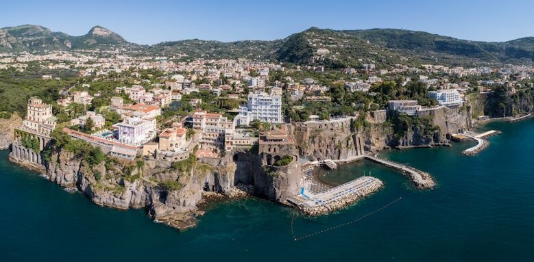 Hotel Mediterraneo Sorrento, hotel overview