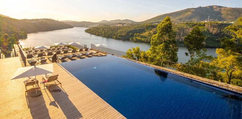 Douro 41 Hotel & Spa, view over pool