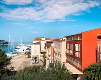 Valamar Riviera Hotel & Residence