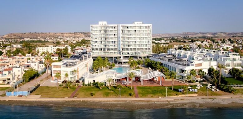 Radisson Beach Resort Larnaca, overview
