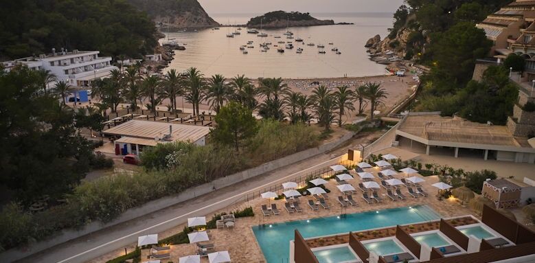 Cala San Miguel The Club