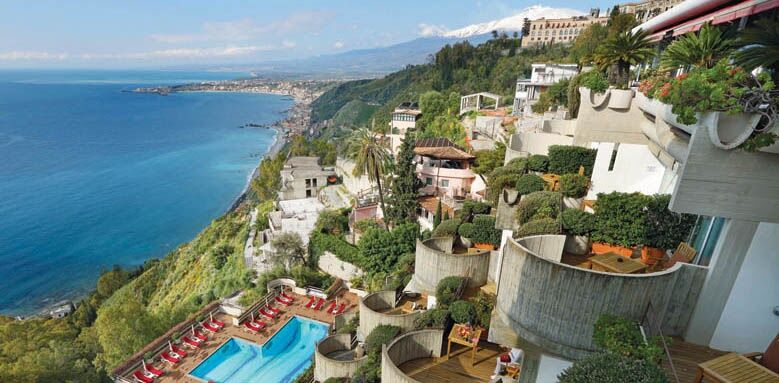 Hotel Monte Taura, Pool terraces