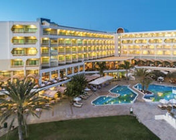 Constantinou Bros Athena Royal Beach Hotel, Paphos